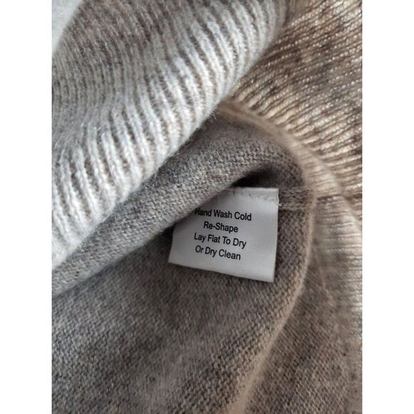 Jos A. Bank Traveler Cashmere Sweater Men Sz XL Tight Knit‎ V Neck Workwear - Picture 7 of 8